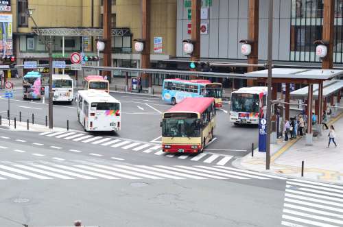 長野駅前のバス停